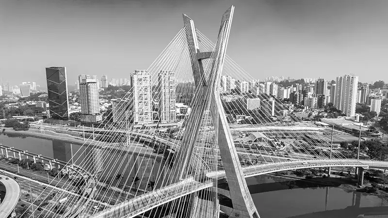 Schrägseilbrücke in in São Paulo, Brasilien